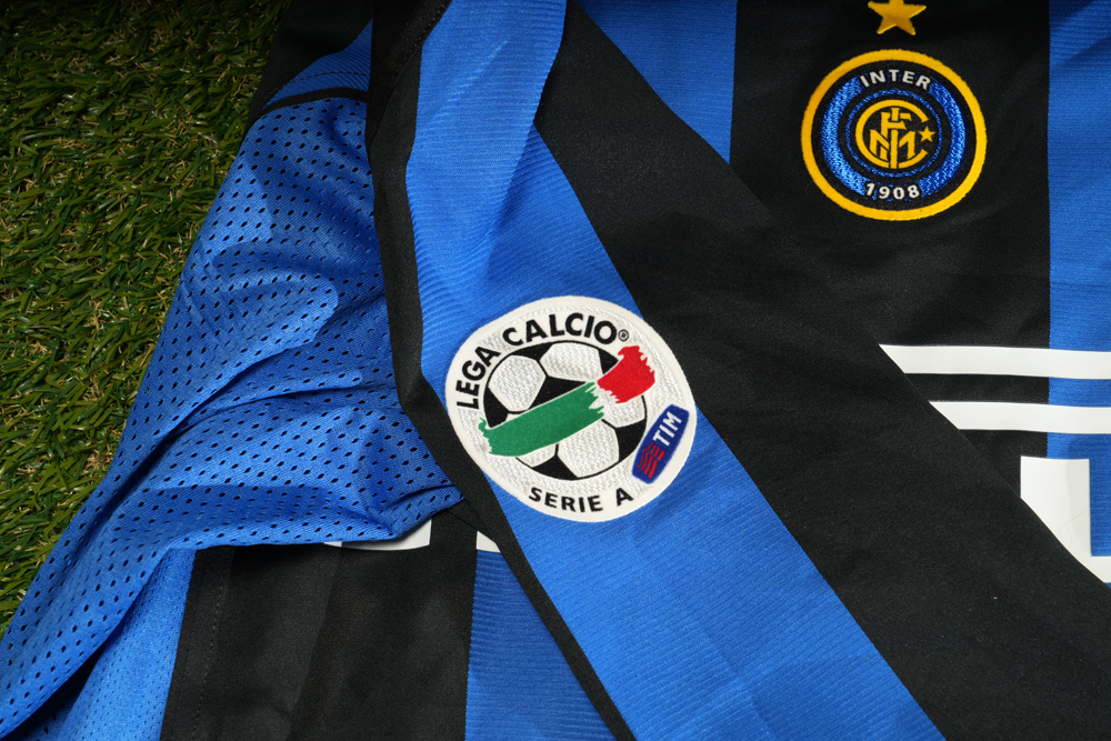 INTERNAZIONALE F.C. 2004/2005 UNWASHED MATCH WORN SHIRT vs LECCE with COA * ZANETTI JAVIER * - Image 8